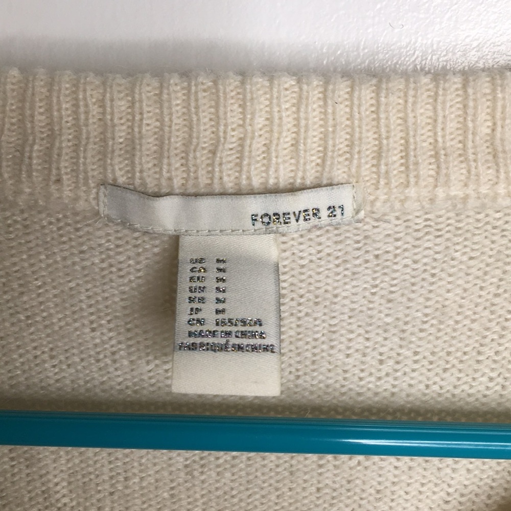 & Sweater - Picture 4 of 6